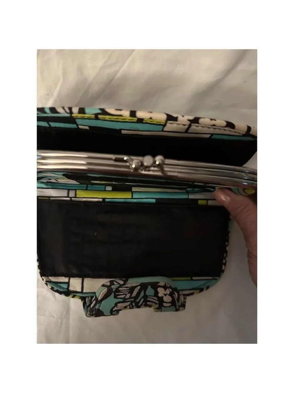 Vera Bradley Women's Floral Quilted Wallet Multicolor Kiss Lock